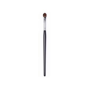 CONTOURED TIP PONY HAIR EYESHADOW BRUSH